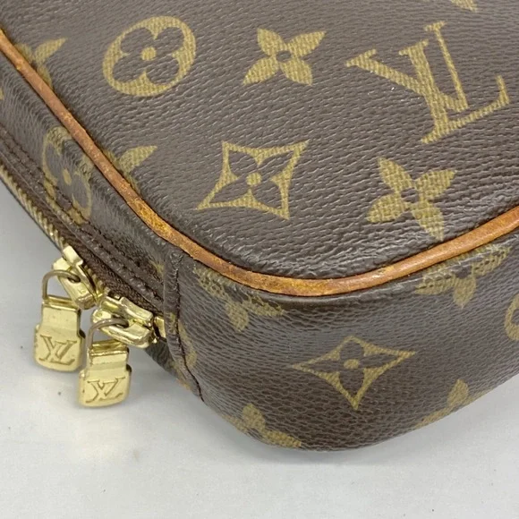 Authentic Louis Vuitton Pochette gange mini monogram bum bag crossbody travel - Picture 9 of 14
